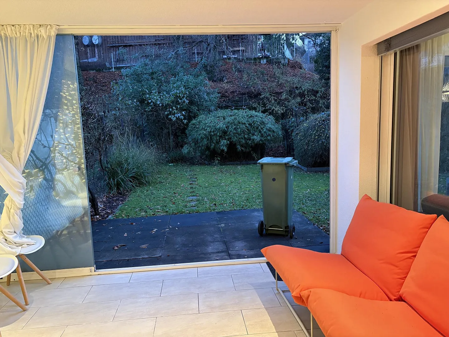 🏡 Appartement meublé de 4,5 pièces à louer à Binningen - Photo 8 sur 13