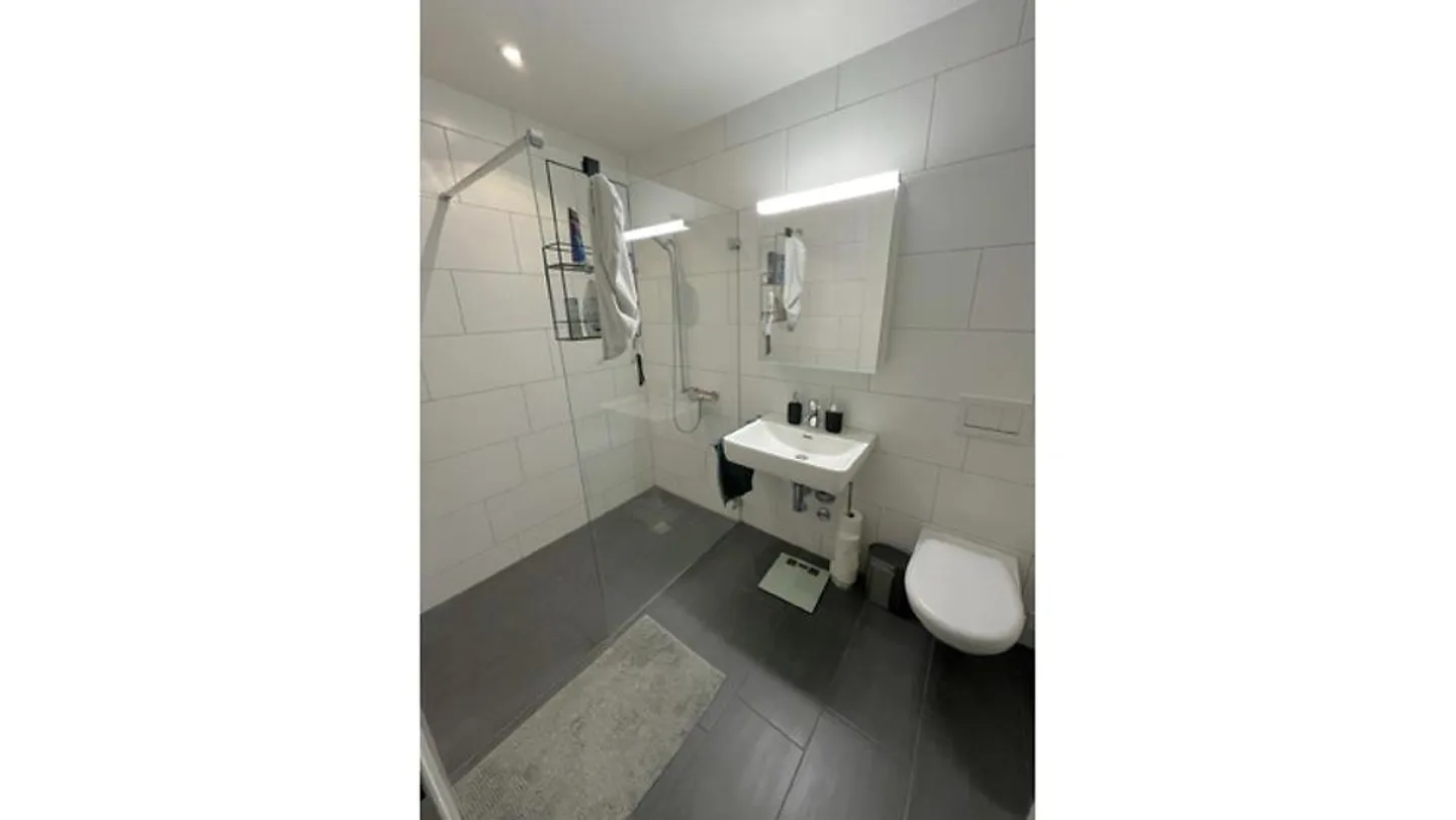 Moderne möblierte Wohnung - Foto 7 von 10