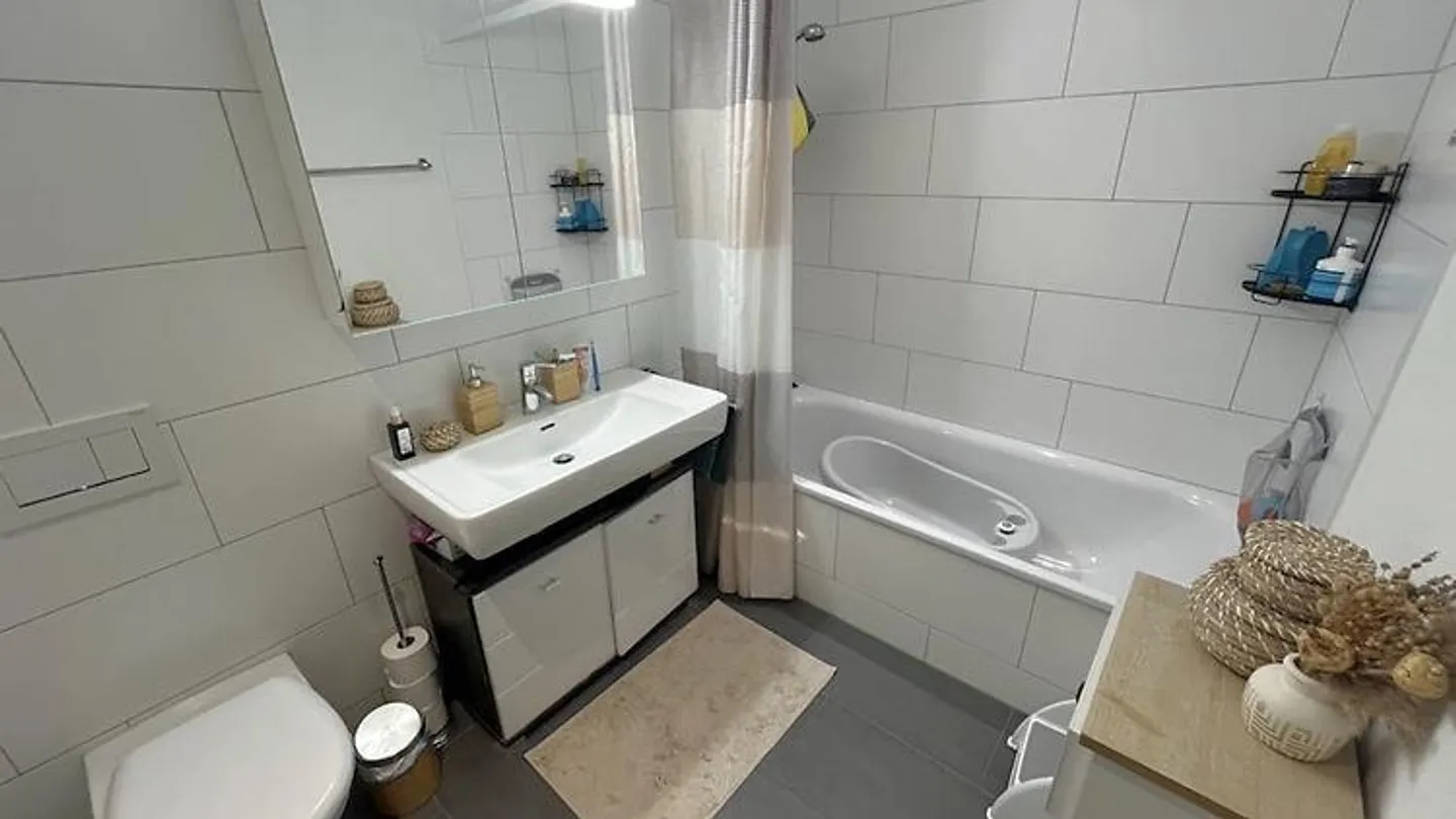 Moderne möblierte Wohnung - Foto 8 von 10