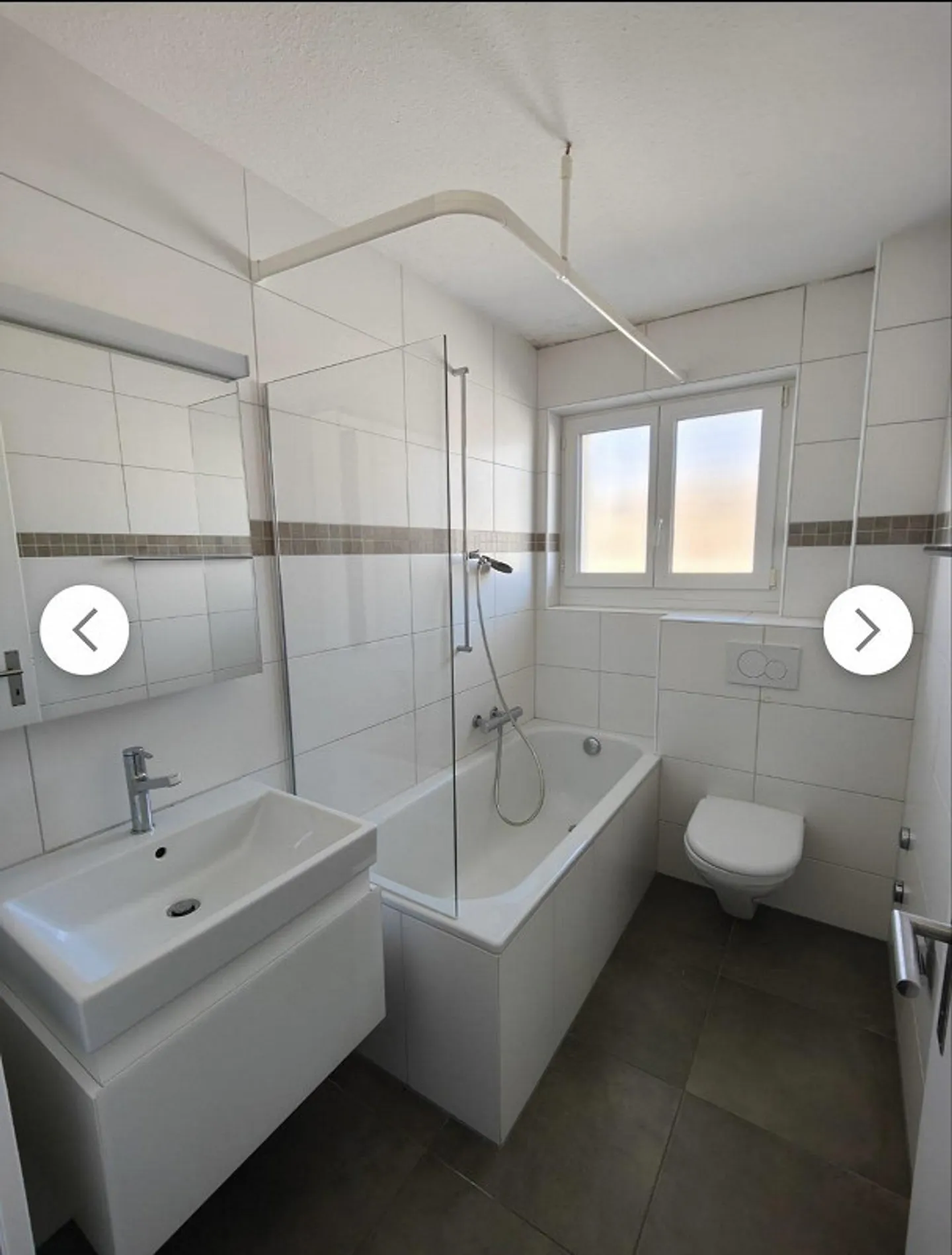 Appartement de 4 pièces avec balcon dans le calme de Wanzwil - Photo 5 sur 6