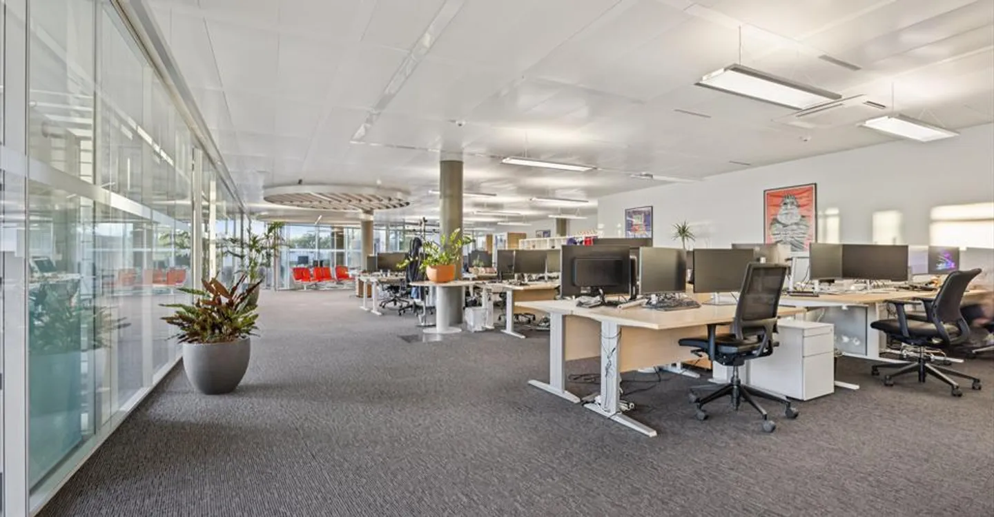 Fertige Büros zur Miete in Morges - Fläche von 490 m2 - Foto 2 von 12