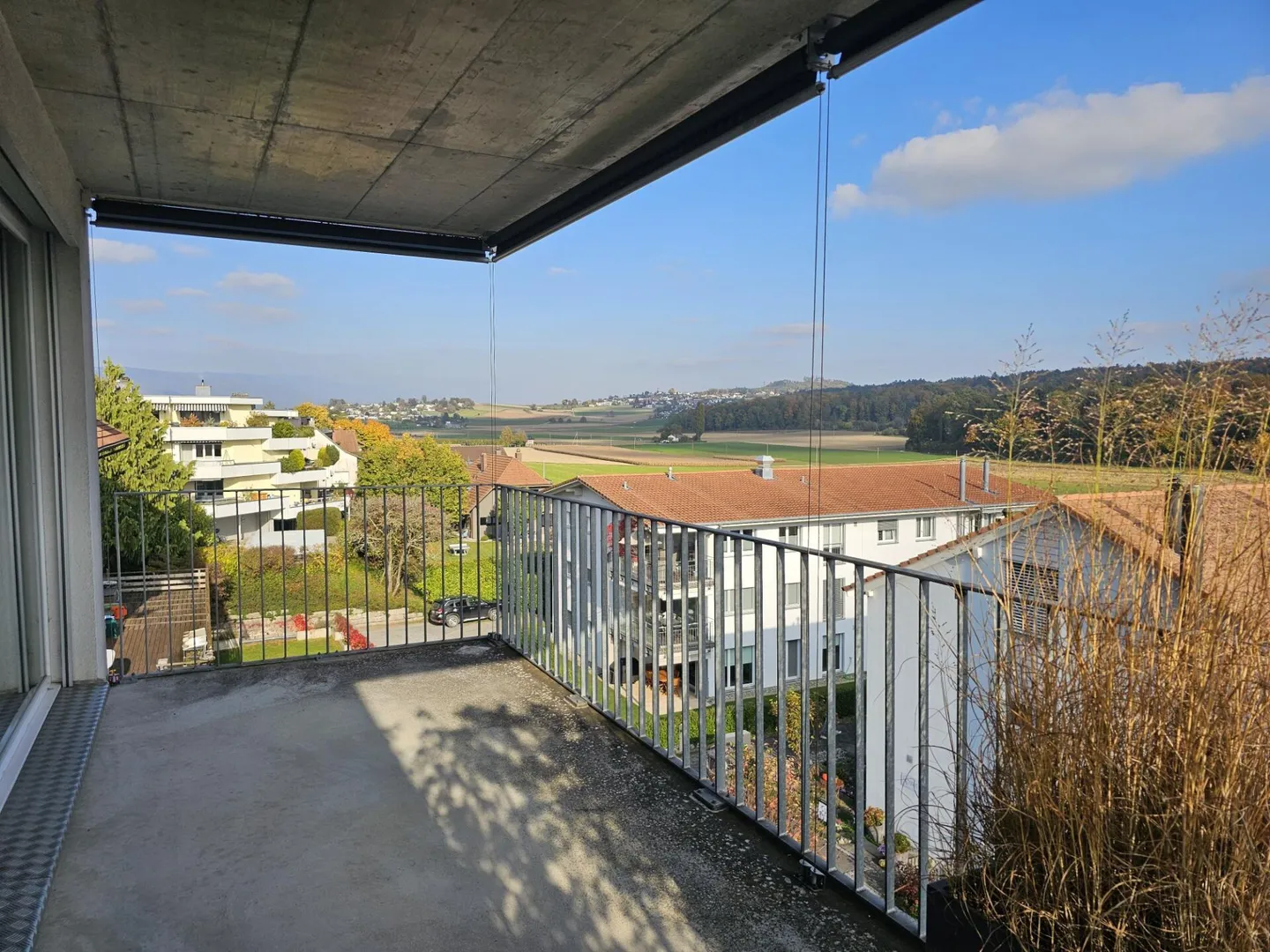 Attraktive 4½-Zimmer-Wohnung mit schöner Weitsicht - Foto 1 von 10