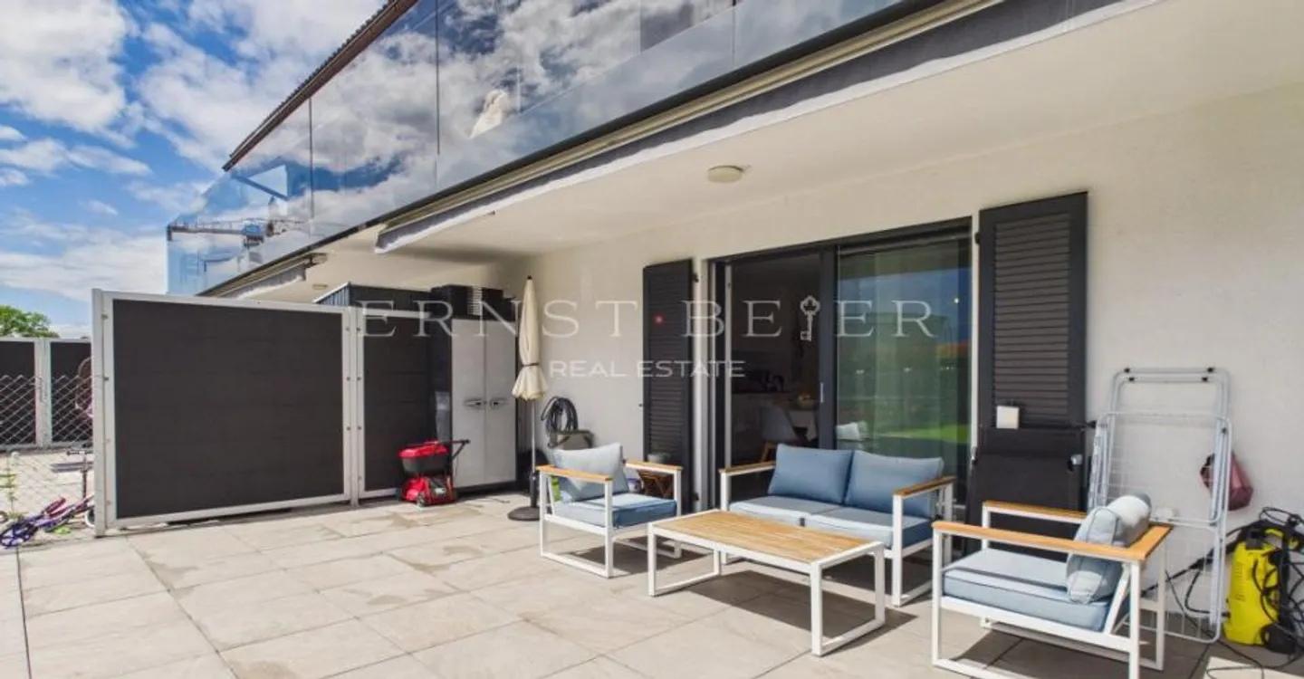 Appartamento 3.5 locali, giardino privato e vista libera sulle montagne... - Foto 3 di 10