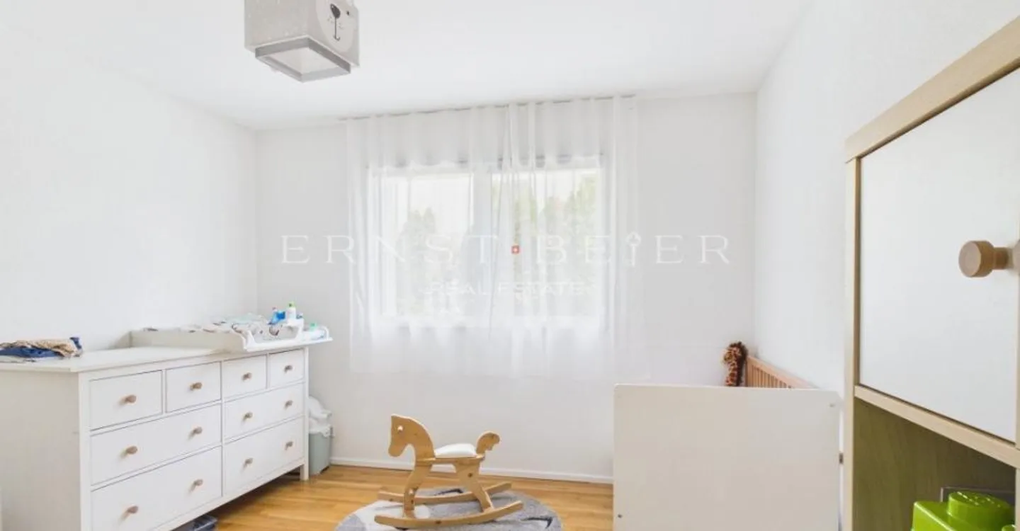 Appartamento 3.5 locali, giardino privato e vista libera sulle montagne... - Foto 8 di 10