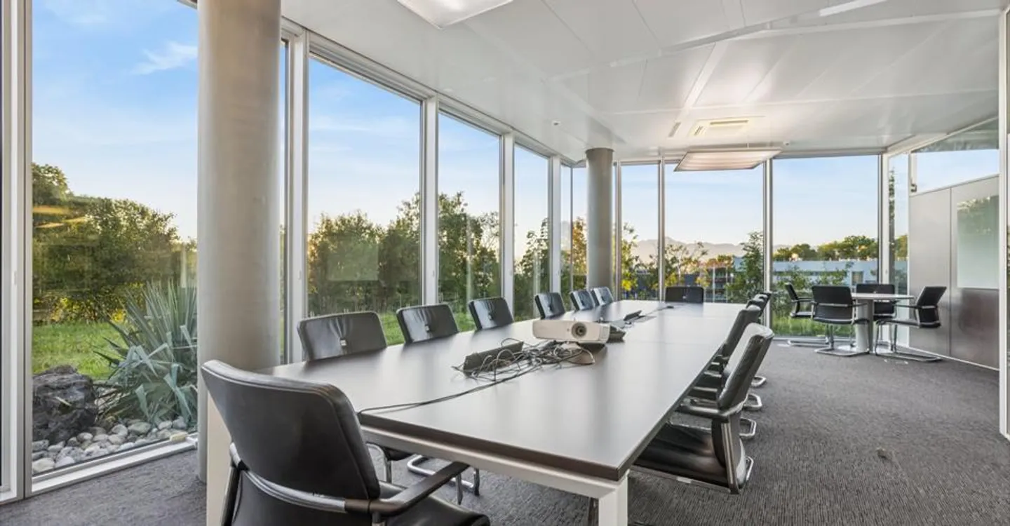 Fertige Büros zur Miete in Morges - Fläche von 490 m2 - Foto 4 von 12