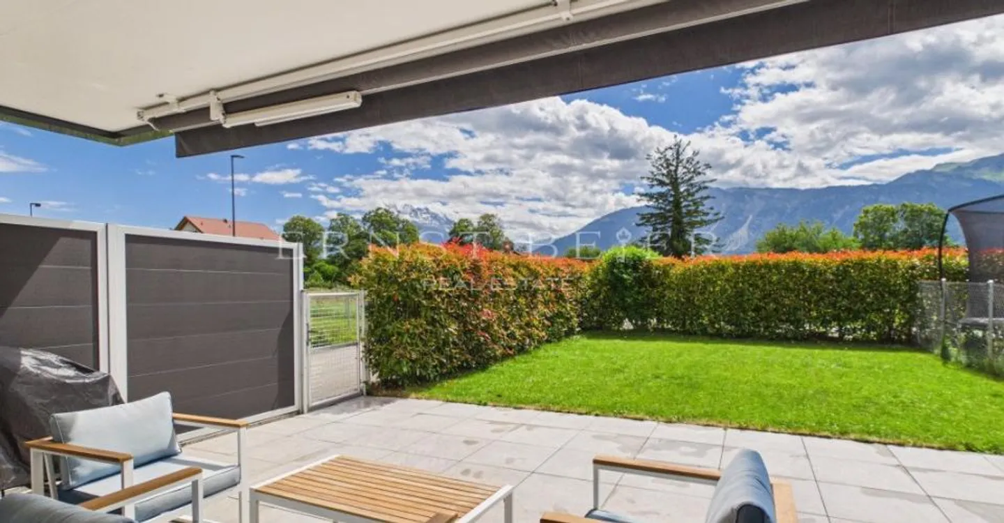 Appartamento 3.5 locali, giardino privato e vista libera sulle montagne... - Foto 1 di 10