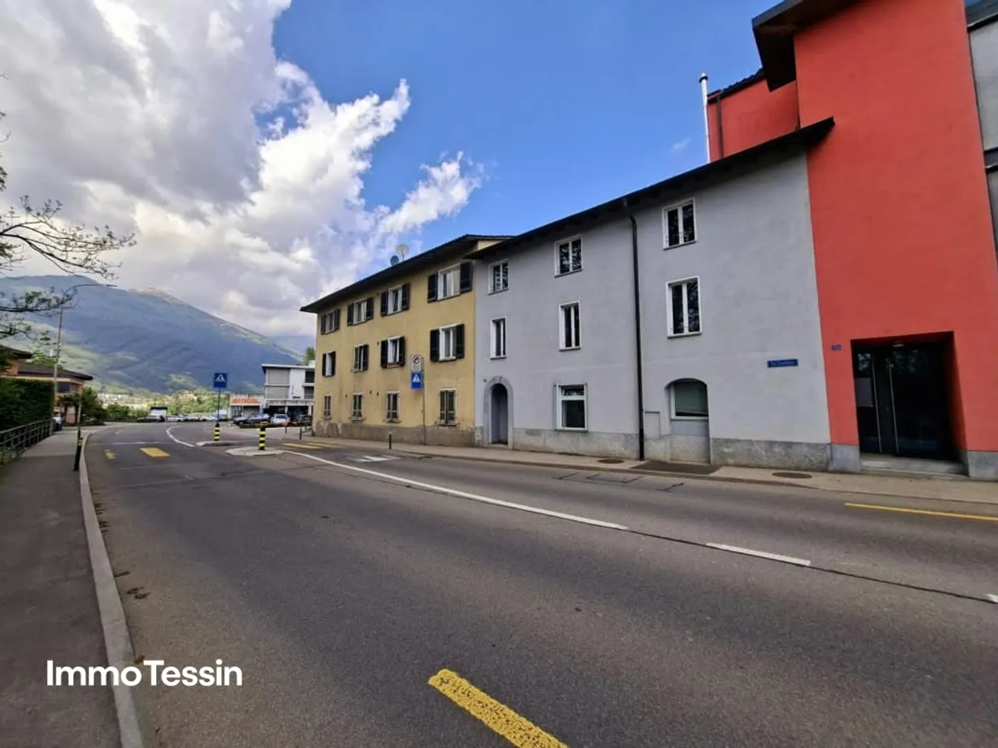 Appartement 2 pièces dans une maison de 4 parties à quelques minutes de Lugano - Photo 1 sur 7