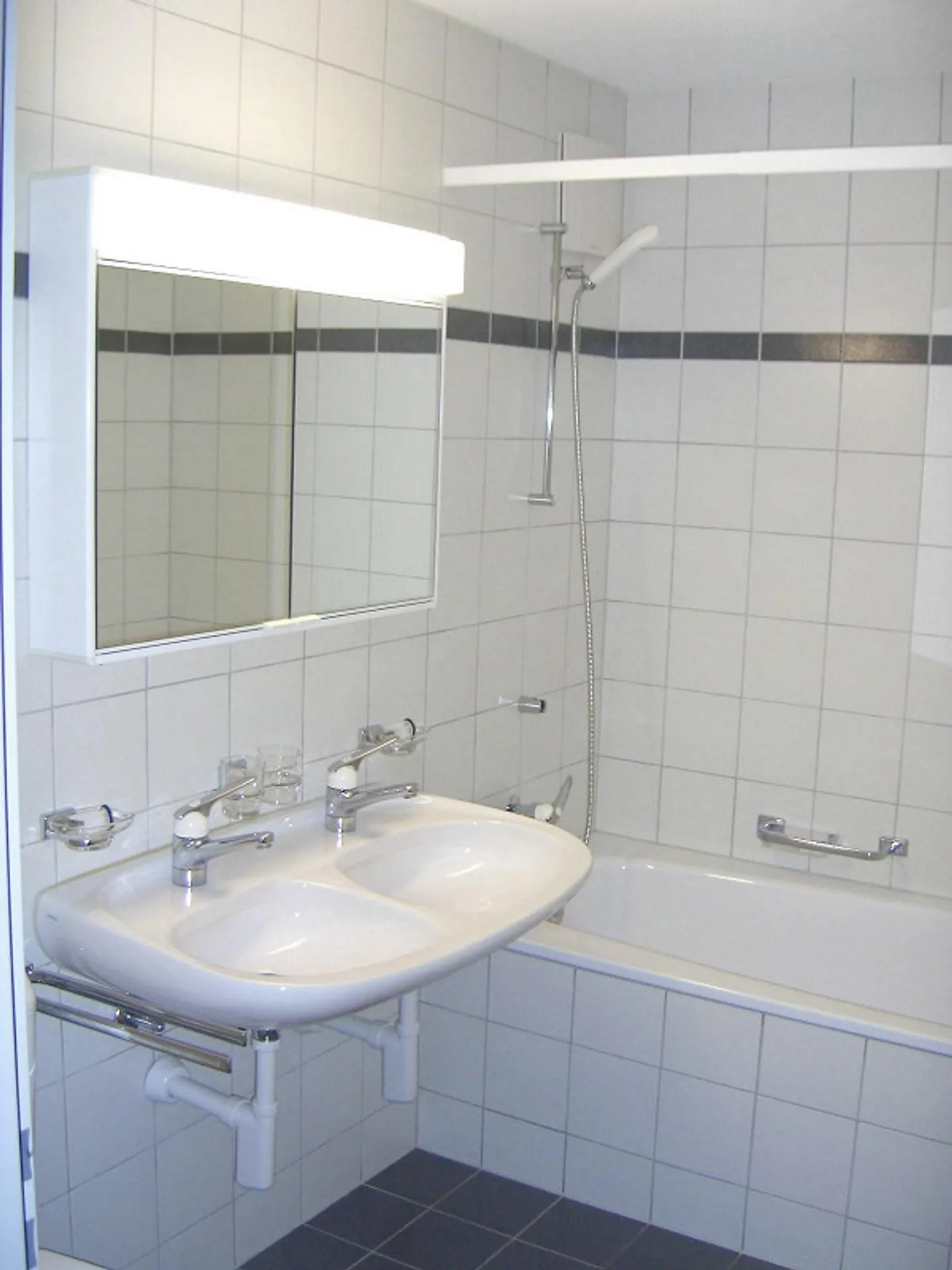 3.5 room apartment with bonus room (= 4.5 room apartment) - Photo 9 of 11