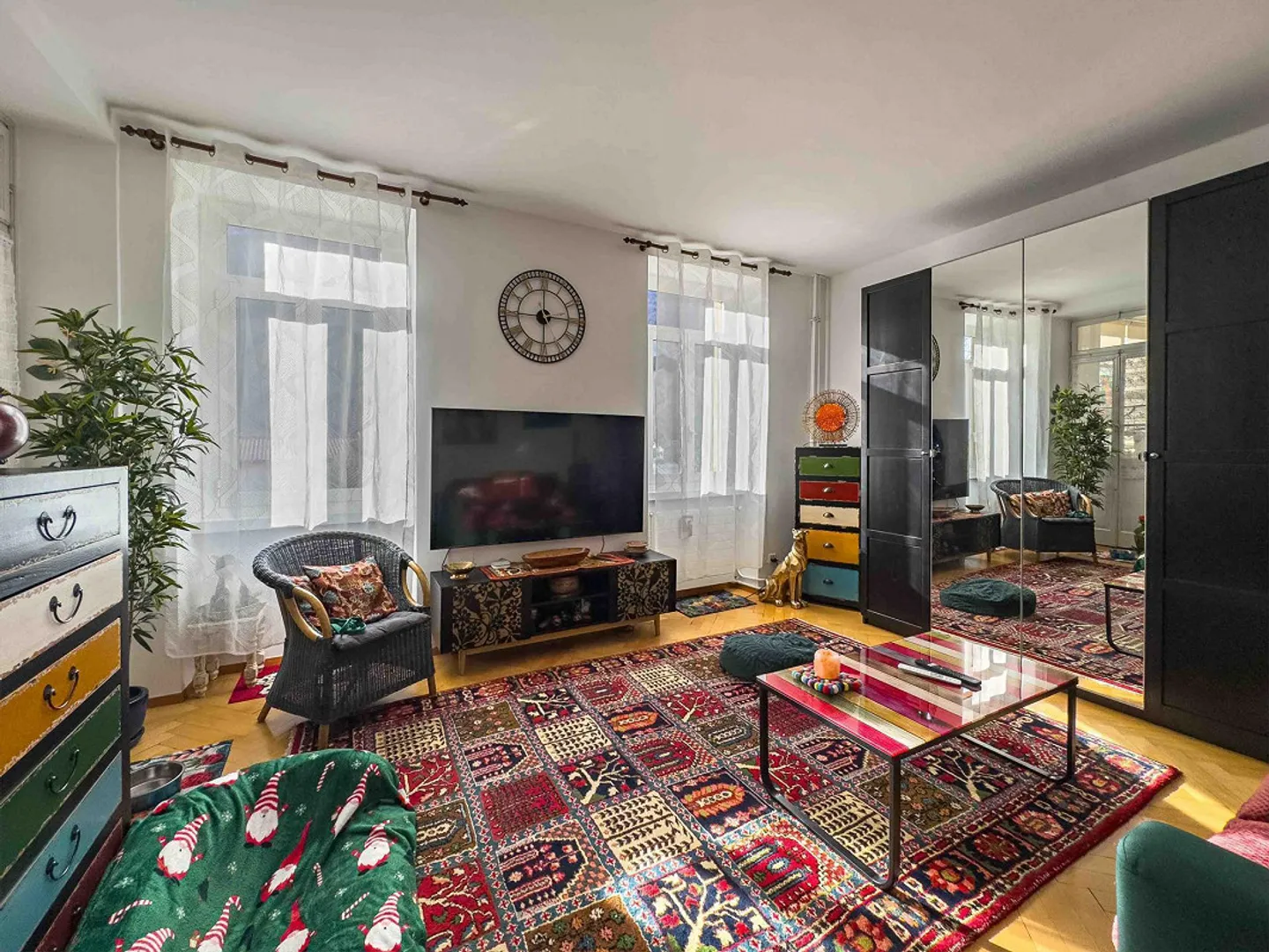 Villa from the Era with Garden and Grotto in Rivera - Photo 4 of 8