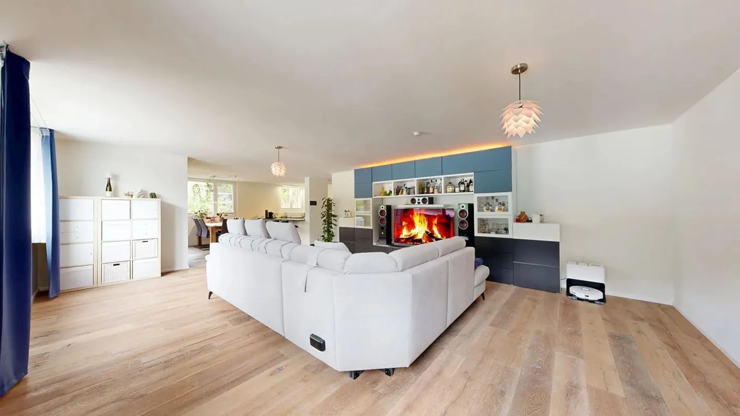 Moderne Wohnung mit Balkon - Foto 6 von 17