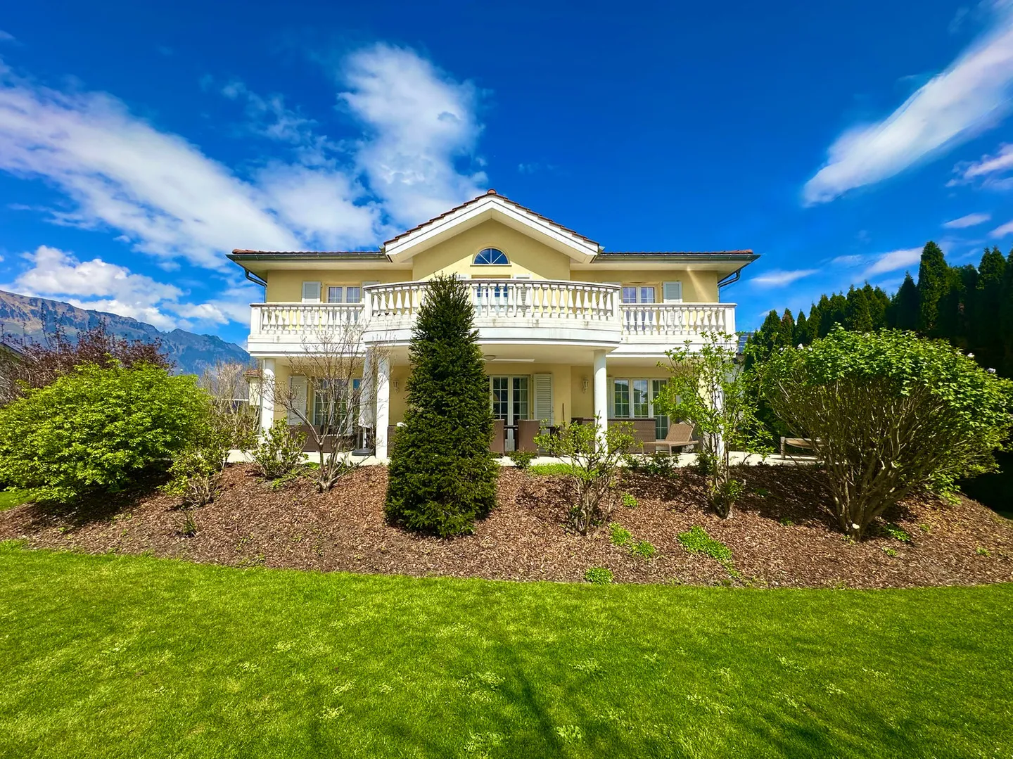 Maison individuelle de luxe avec beaucoup d'espace et d'intimité - Photo 1 sur 13