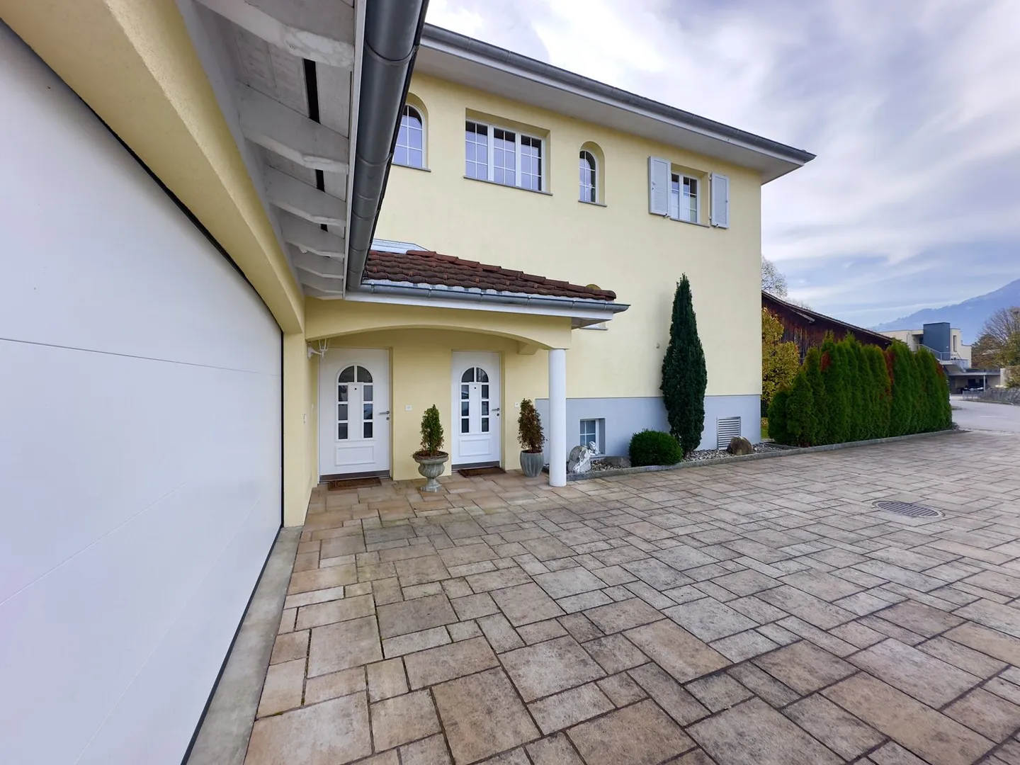 Maison individuelle de luxe avec beaucoup d'espace et d'intimité - Photo 6 sur 13