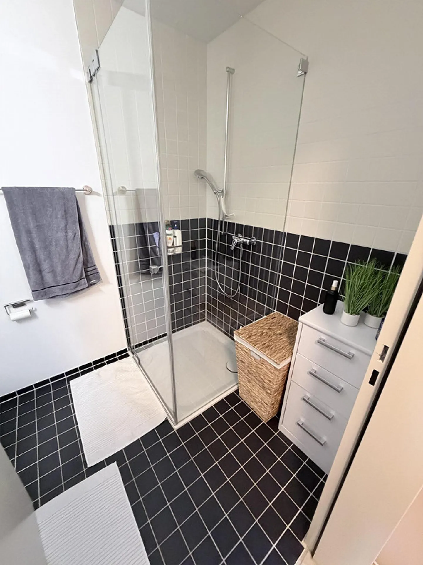 Appartement moderne 1 pièce avec balcon à Horgen à louer - Photo 11 sur 13