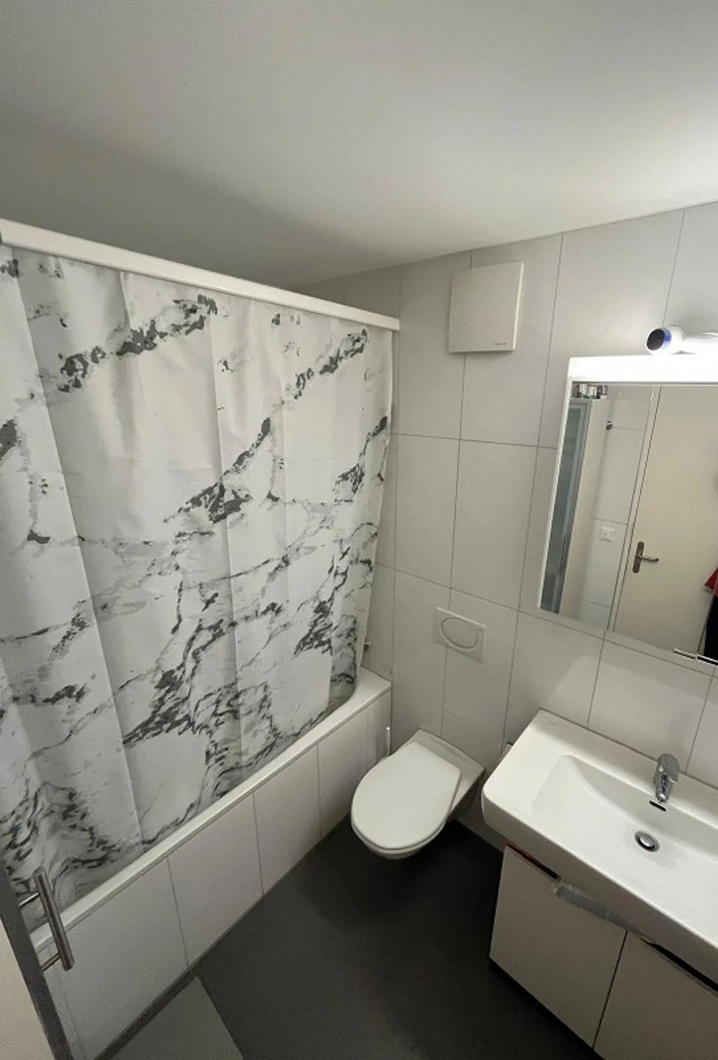 Great 4.5-room apartment in Ittigen - Photo 8 of 13