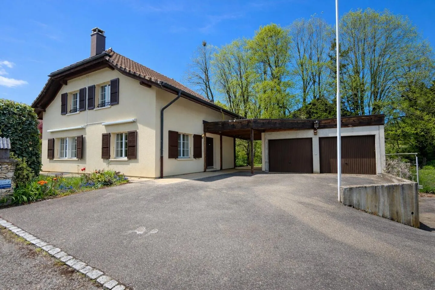 Charming Family Home in Fahy - Photo 1 of 13