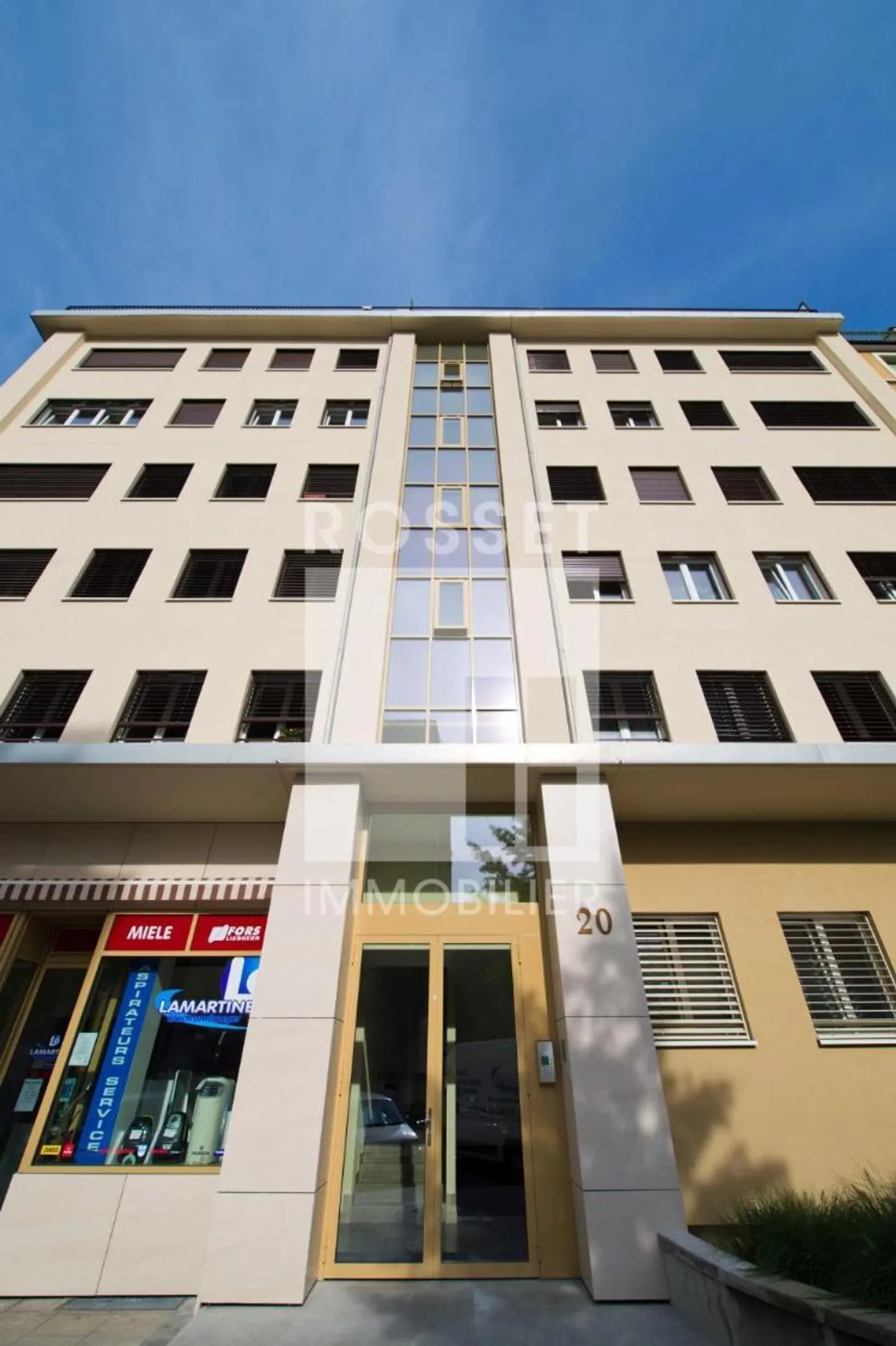 3-room apartment - Photo 1 of 2