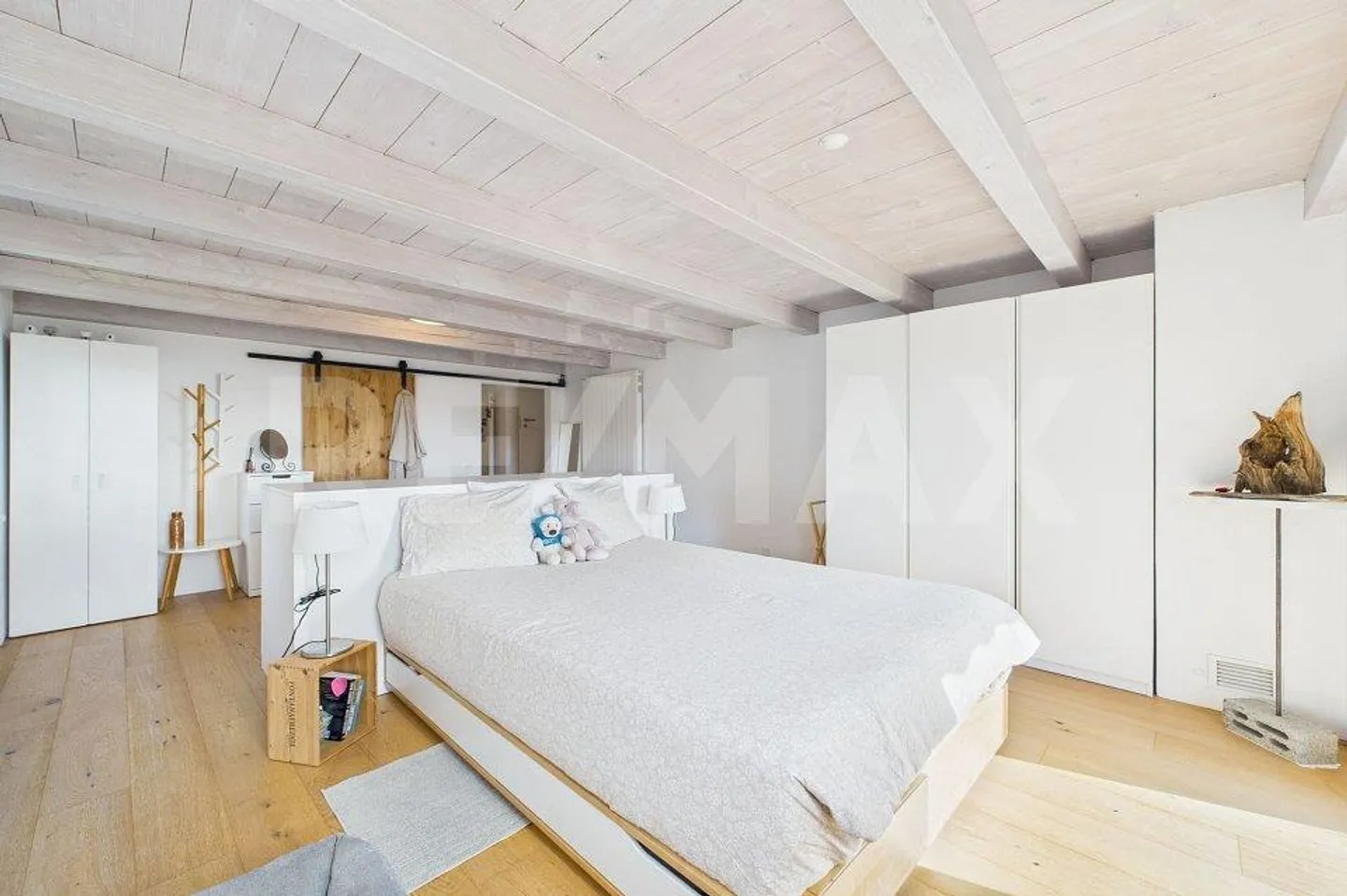 Charmanter Rustikaler Rückzugsort - Foto 8 von 13
