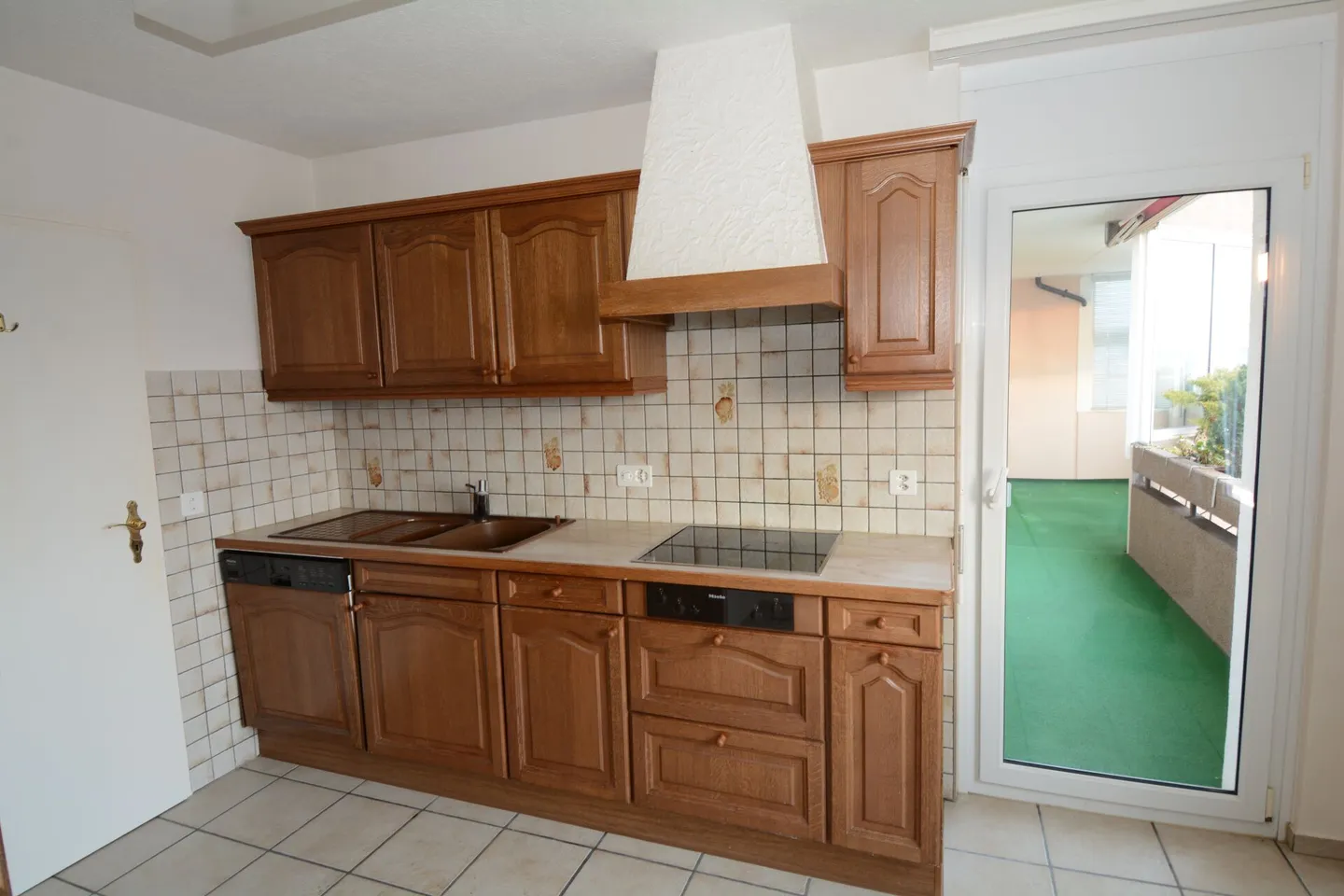 Condominio di 5½ stanze in posizione elevata - Foto 5 di 11