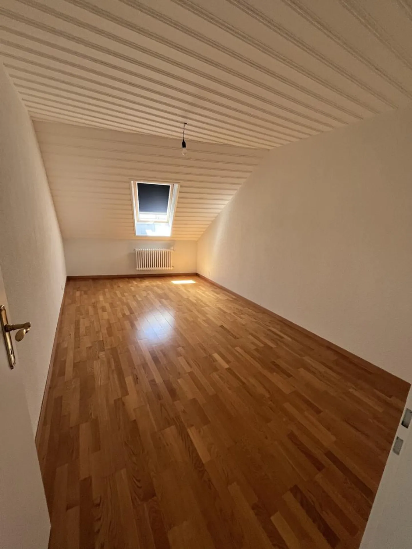 3.5 Room Apartment - Photo 3 of 7