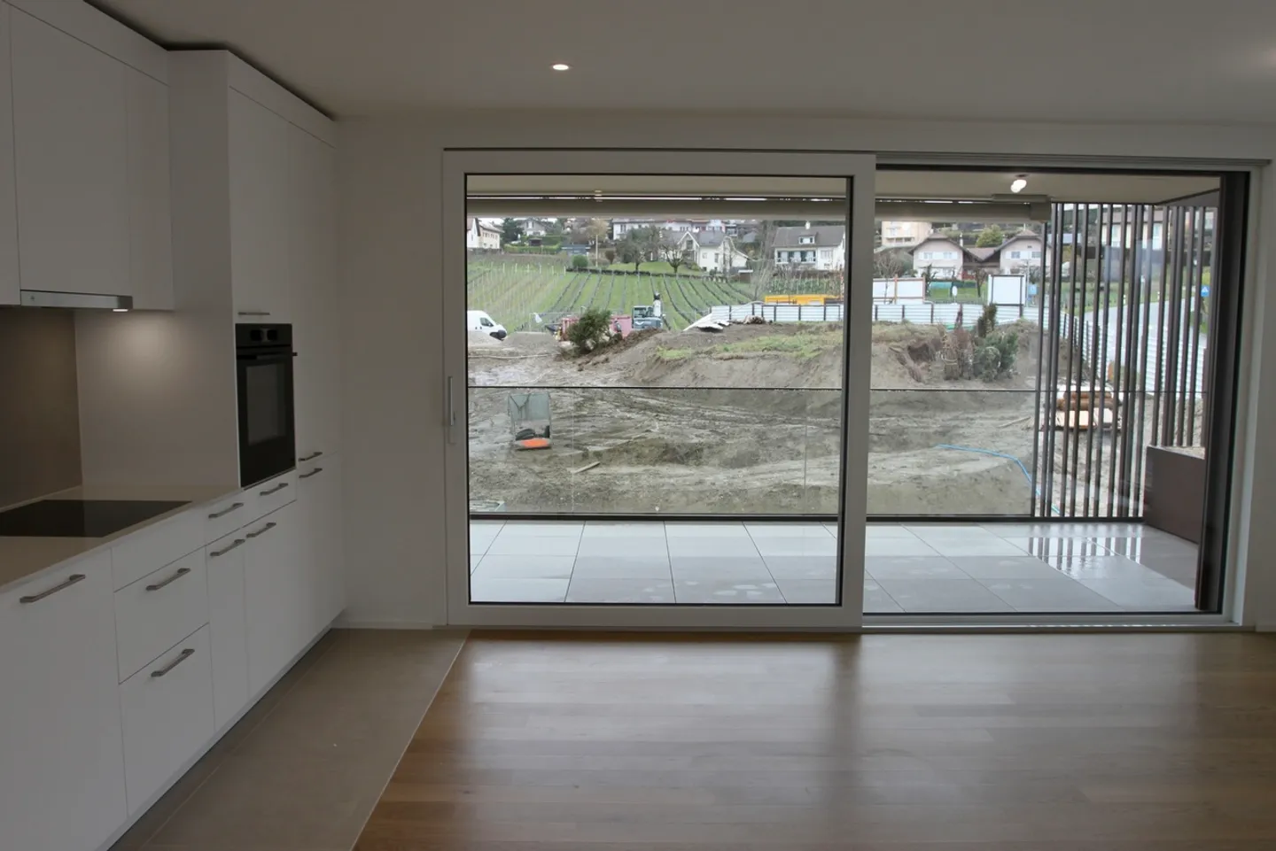 New 3.5 Room Penthouse - Photo 4 of 8