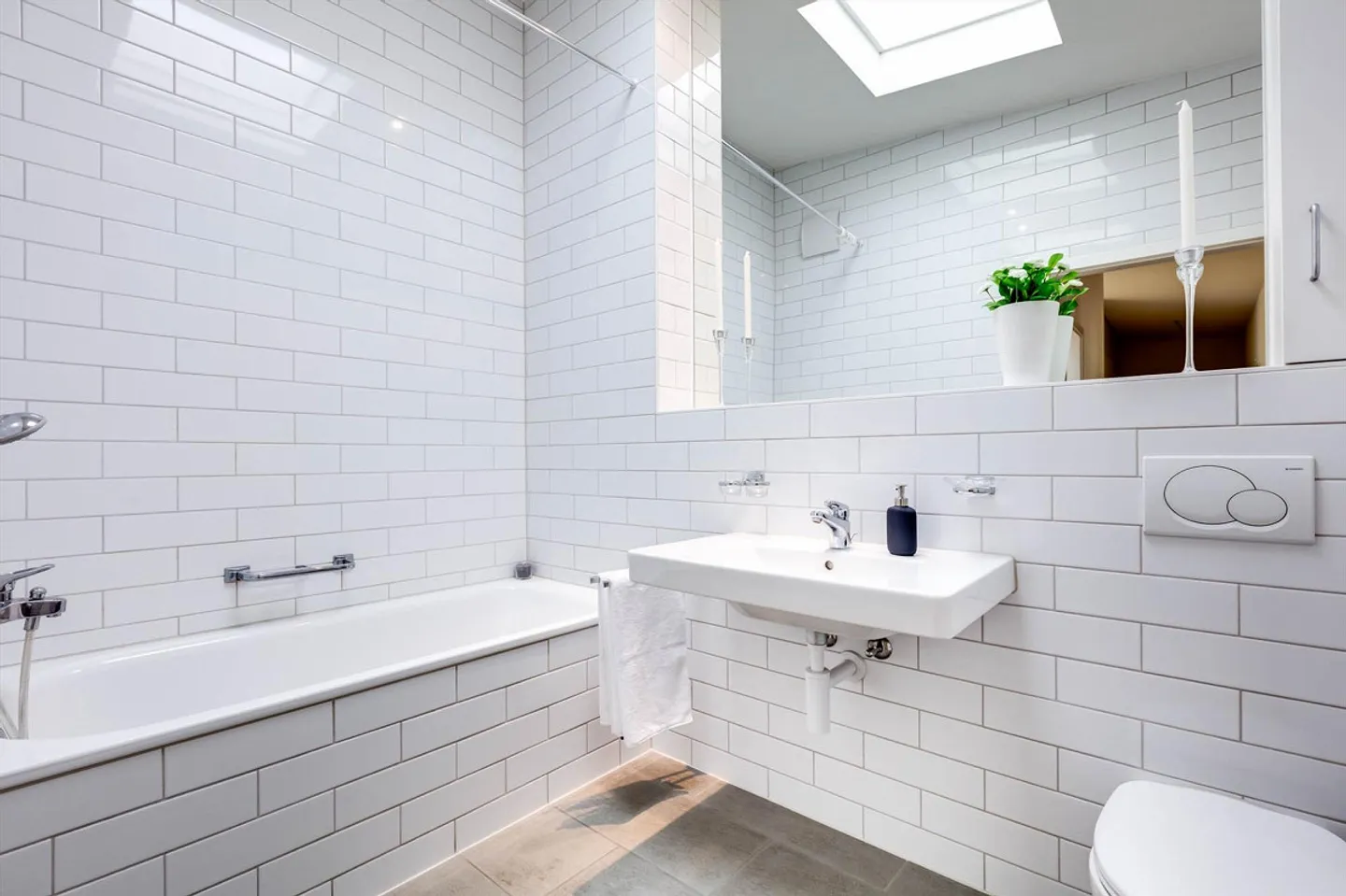 Gartensitzplatz zum Verweilen - Foto 7 von 9