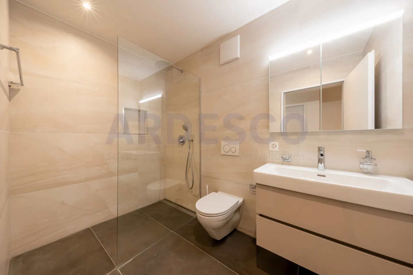 Modernes 3.5-Zimmer Apartment - Foto 7 von 7