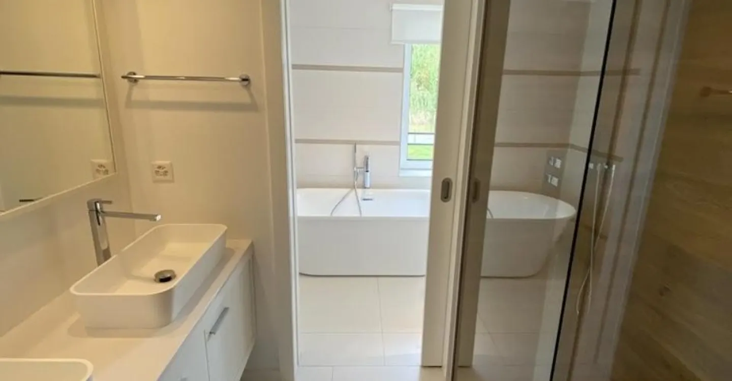 Villa di 6.5 stanze a Savigny - Foto 4 di 8