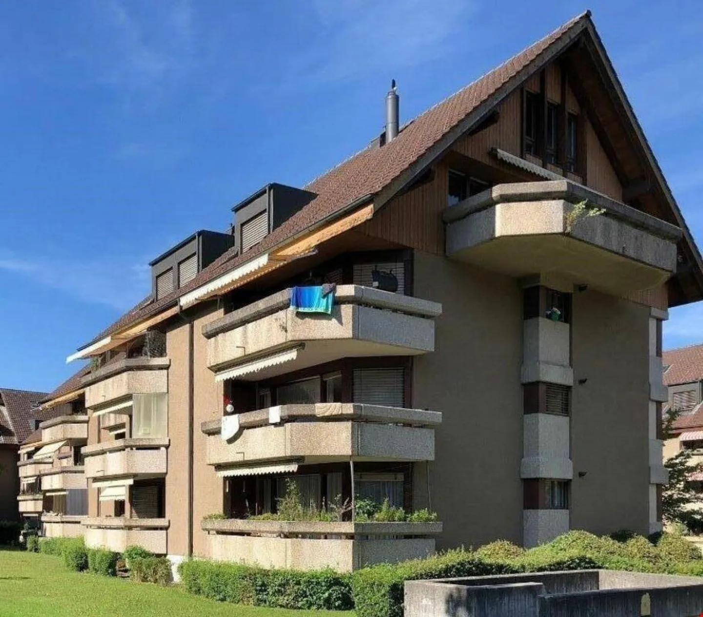 Modern Apartment with Green Balcony - Photo 1 of 12