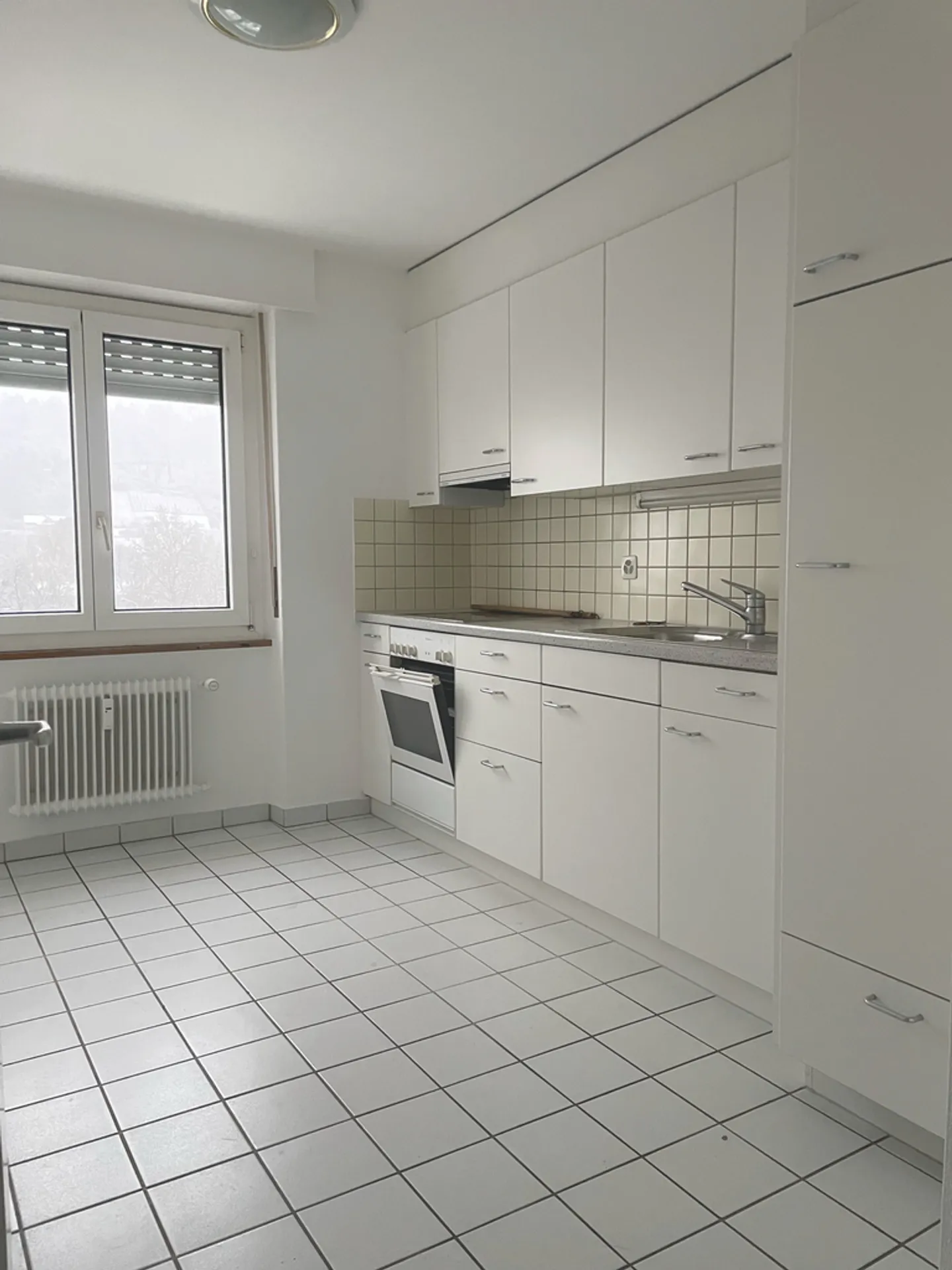 APPARTEMENT SPACIEUX PRÈS DE STEDTLI LAUFEN - Photo 2 sur 7