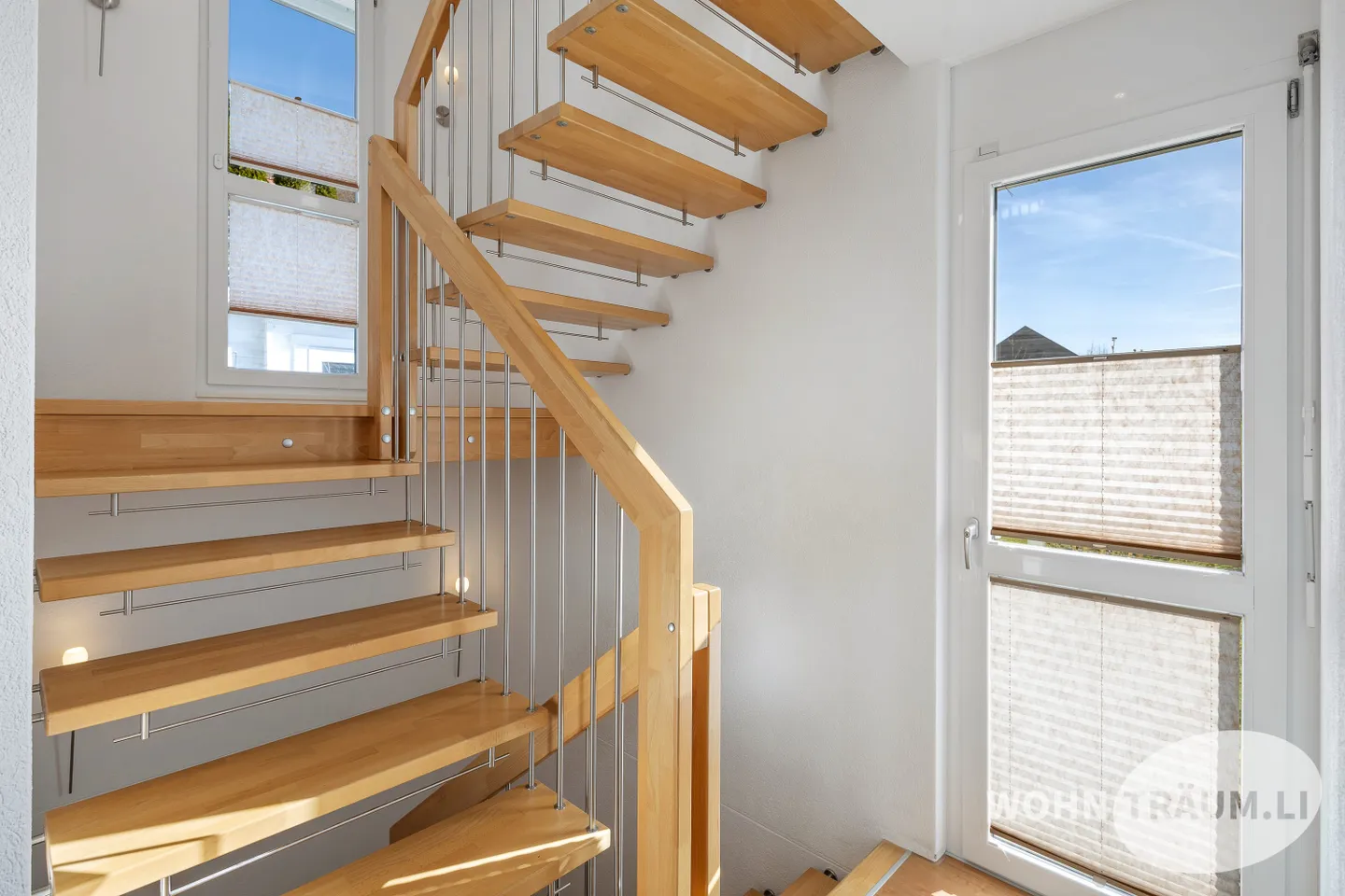 Charming single_family_home with PV system - Photo 12 of 13