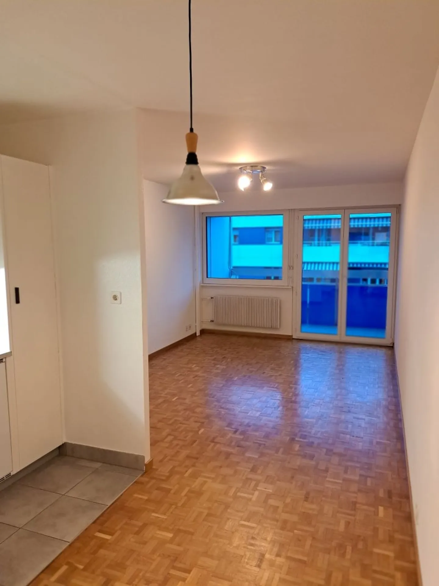 Charmant appartement 2 pièces - Photo 3 sur 4