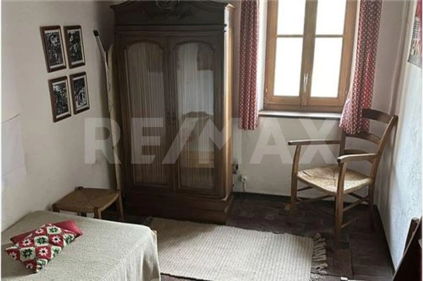 Affascinante casa di villaggio a Certara - Foto 11 di 13