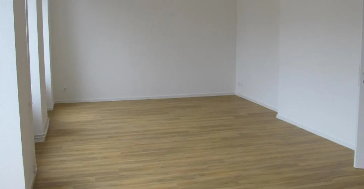 Nice recent apartment with 4.5 rooms - Photo 2 of 7