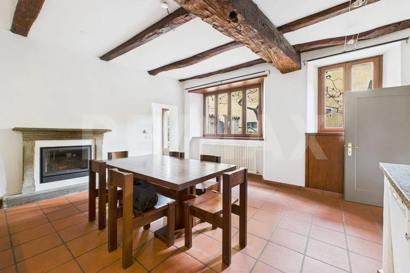 Affascinante casa ticinese a Cureglia - Foto 8 di 13