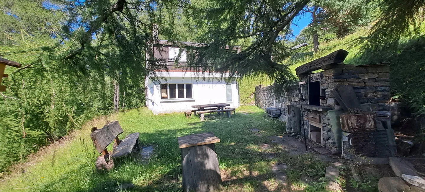 Tzoumaz - In vendita un chalet duplex di 5,5 locali nel cuore della natura - Foto 3 di 15