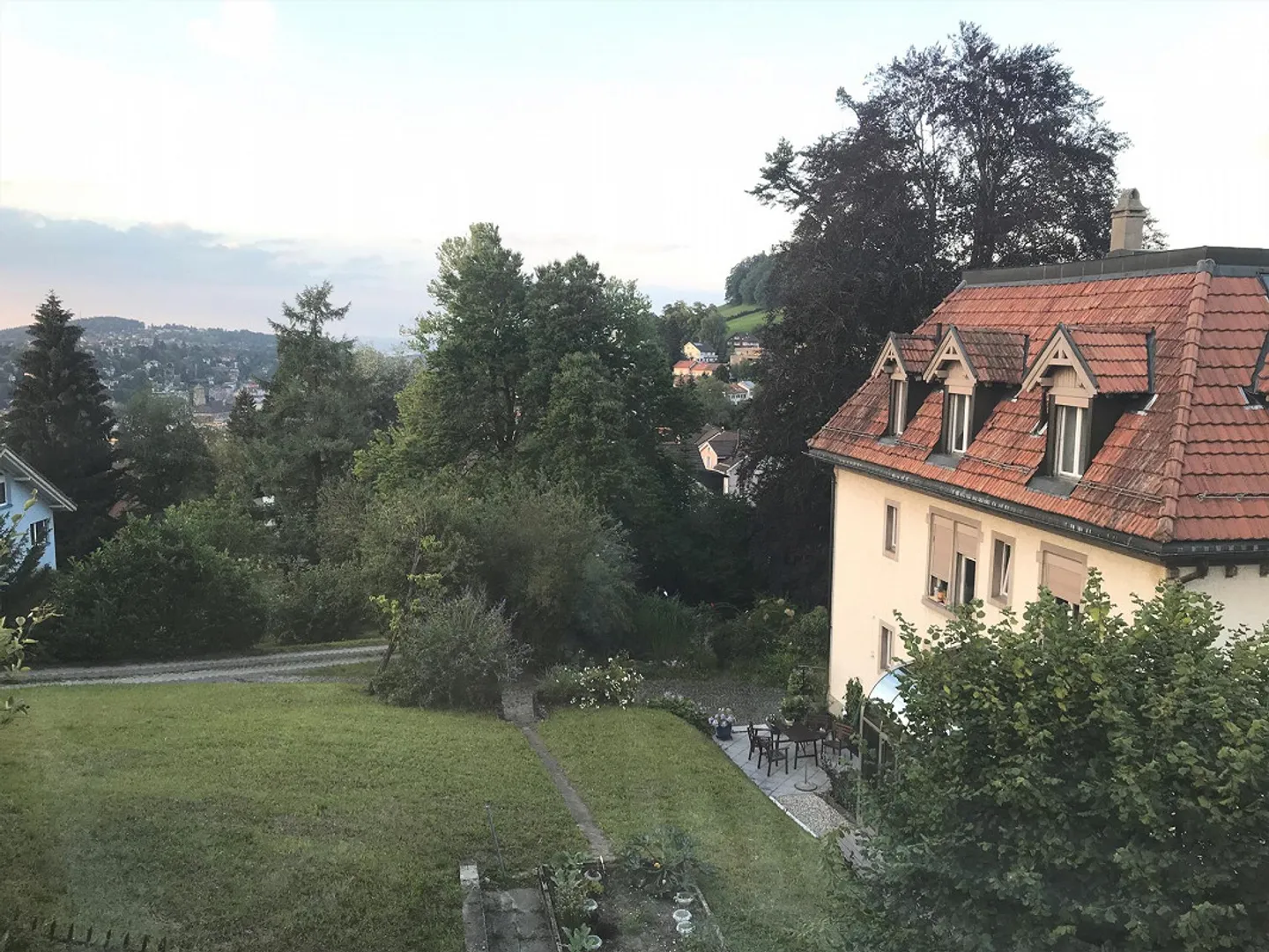 Villa Solitude Appartement 4 pièces avec véranda et espace jardin - Photo 6 sur 22