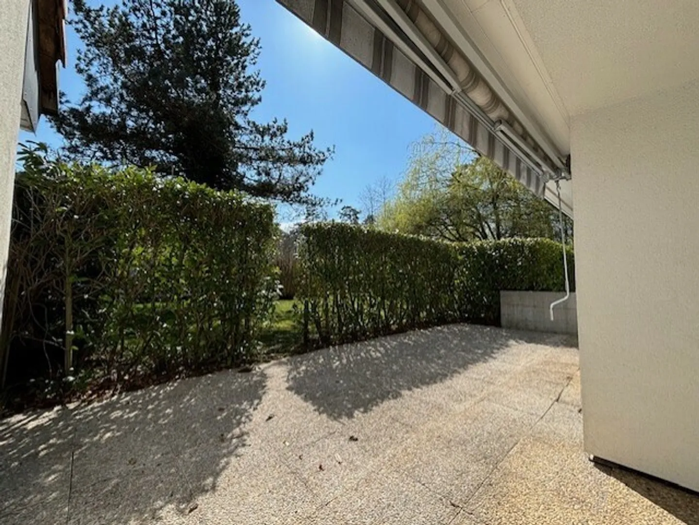 Maison jumelle à louer - Photo 2 sur 18
