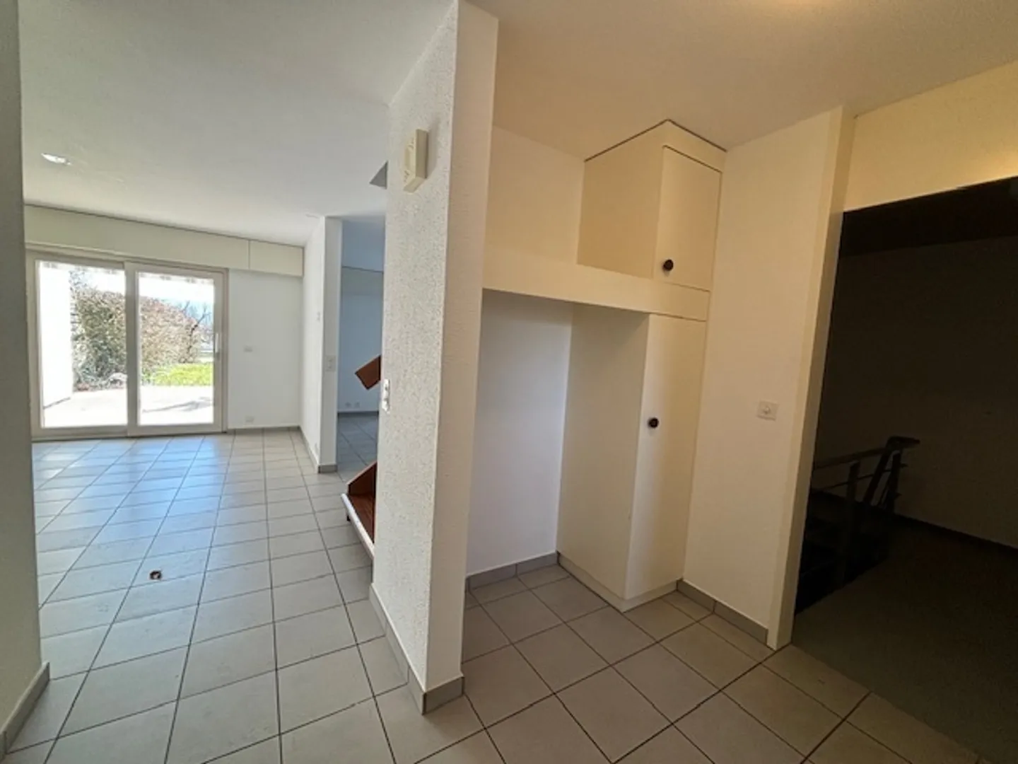 Maison jumelle à louer - Photo 3 sur 18