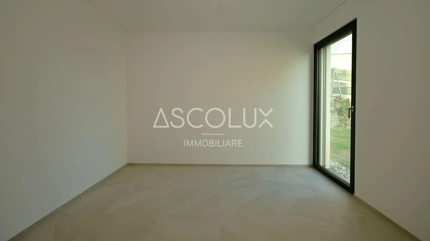 Charming Ground Floor Apartment - Photo 10 of 13
