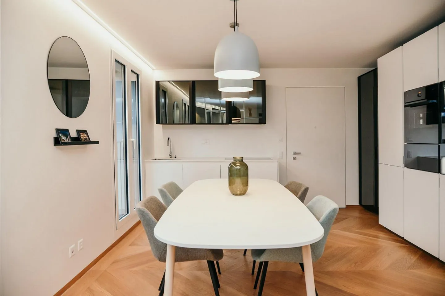 Appartamento di Lusso con Vista Lago - Foto 4 di 12