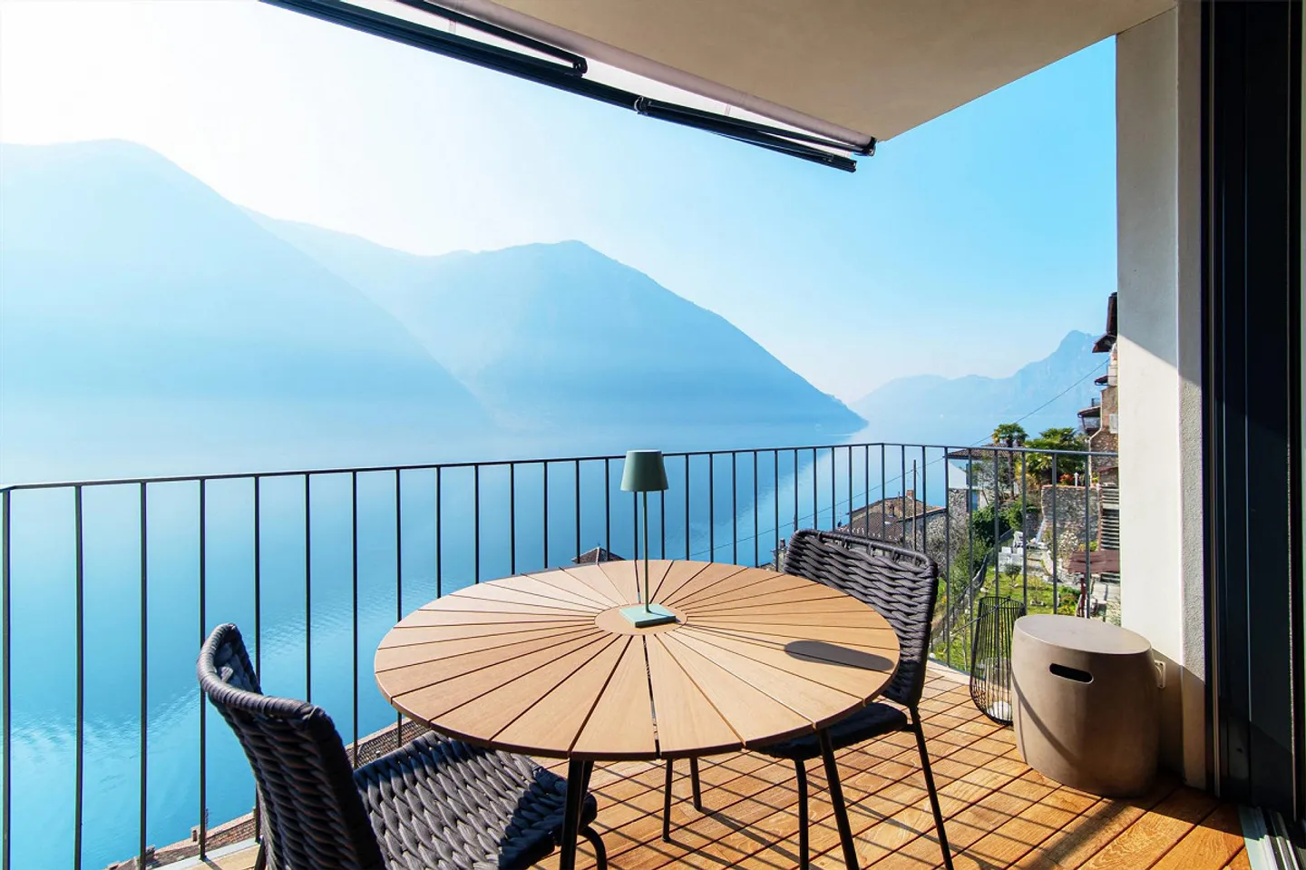 Appartamento di Lusso con Vista Lago - Foto 6 di 12