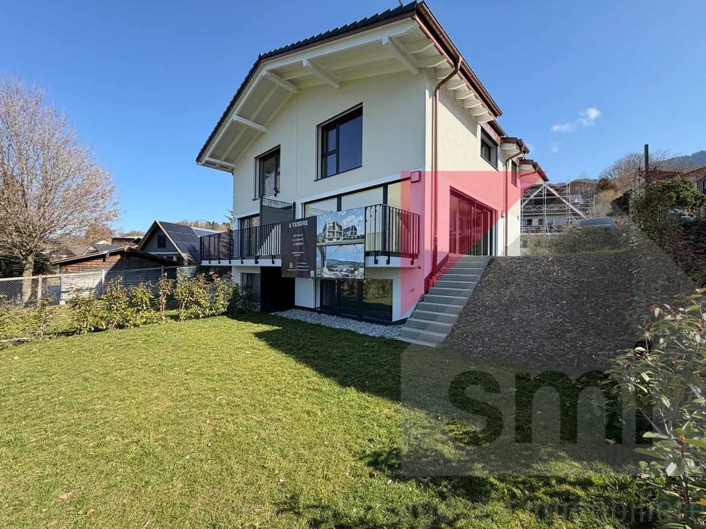 New Villa with Stunning Views - Photo 3 of 6