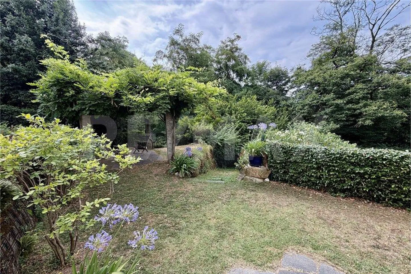 Charmantes Familienhaus mit Garten - Foto 5 von 13