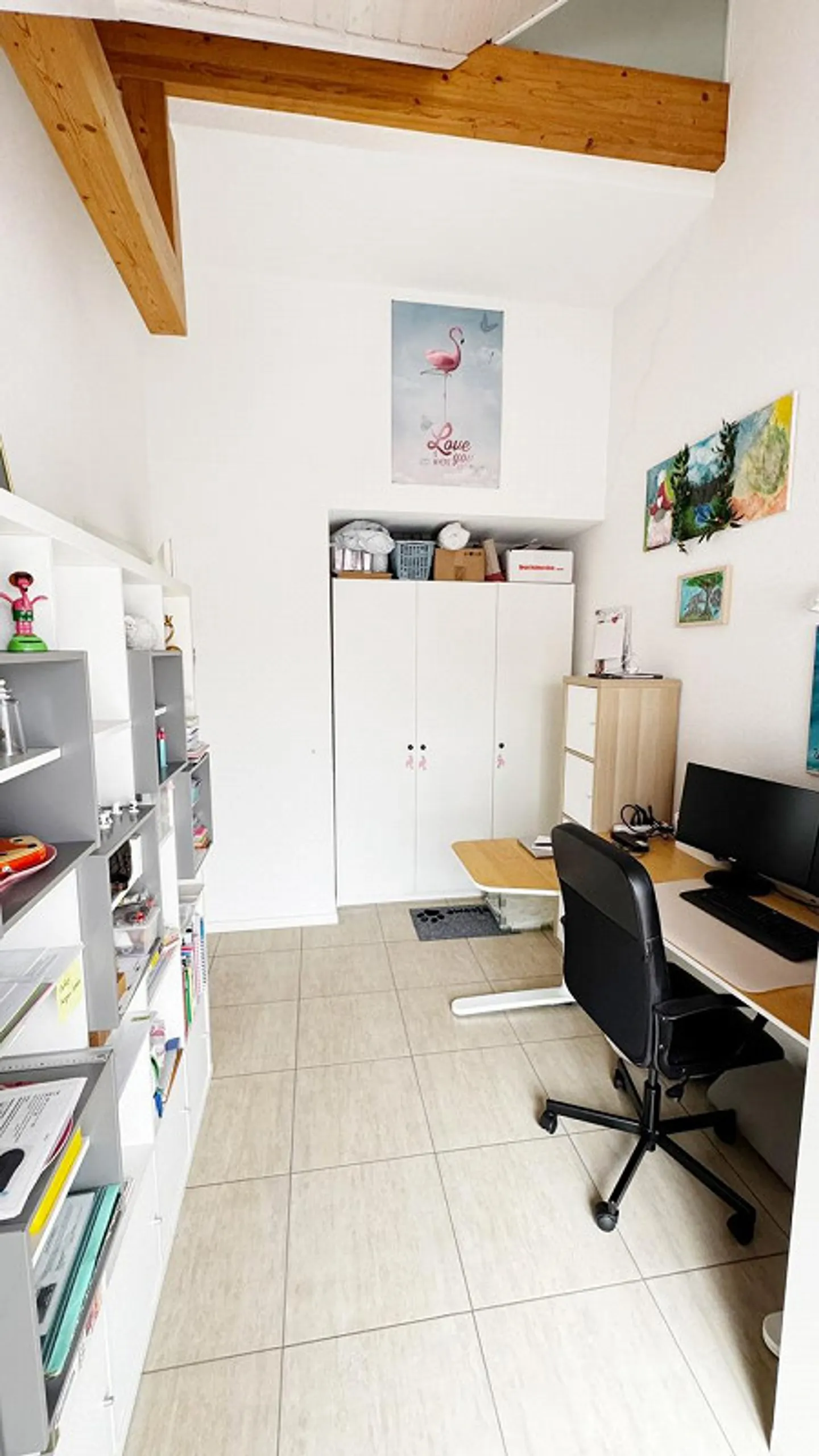 Welcome to your new home! - Photo 11 of 16