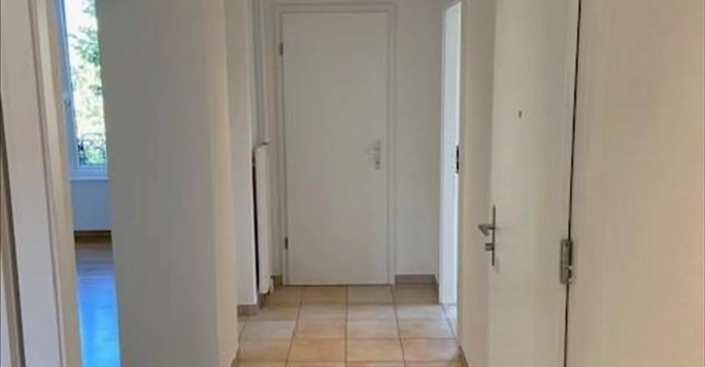 Charmant appartement 3,5 pièces - Photo 3 sur 9