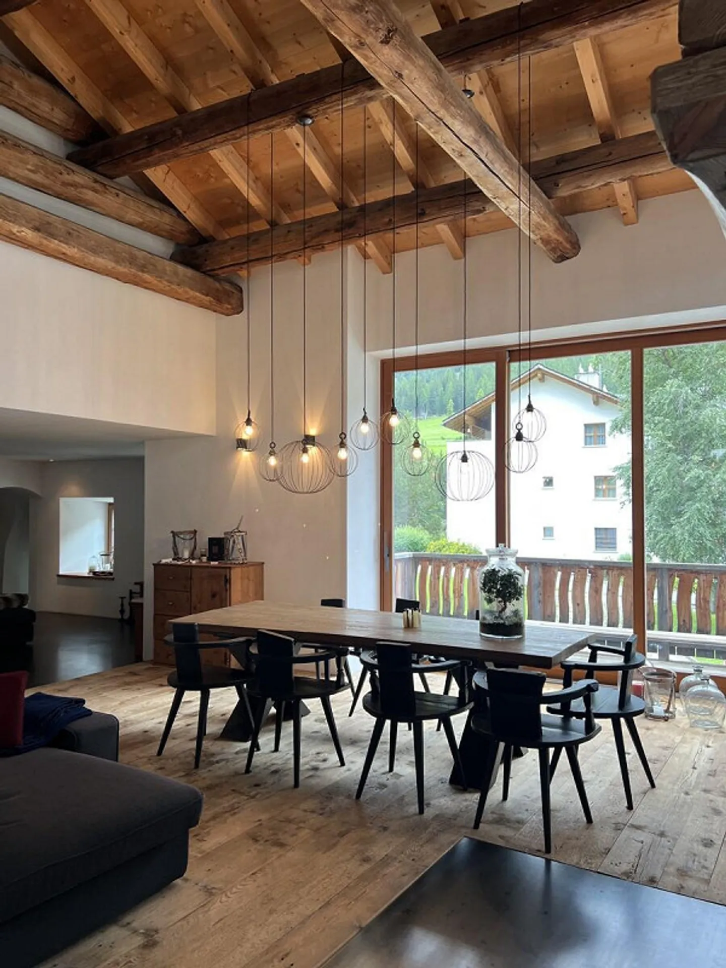 Historic Farmhouse Meets Modern Architecture - Photo 6 of 29
