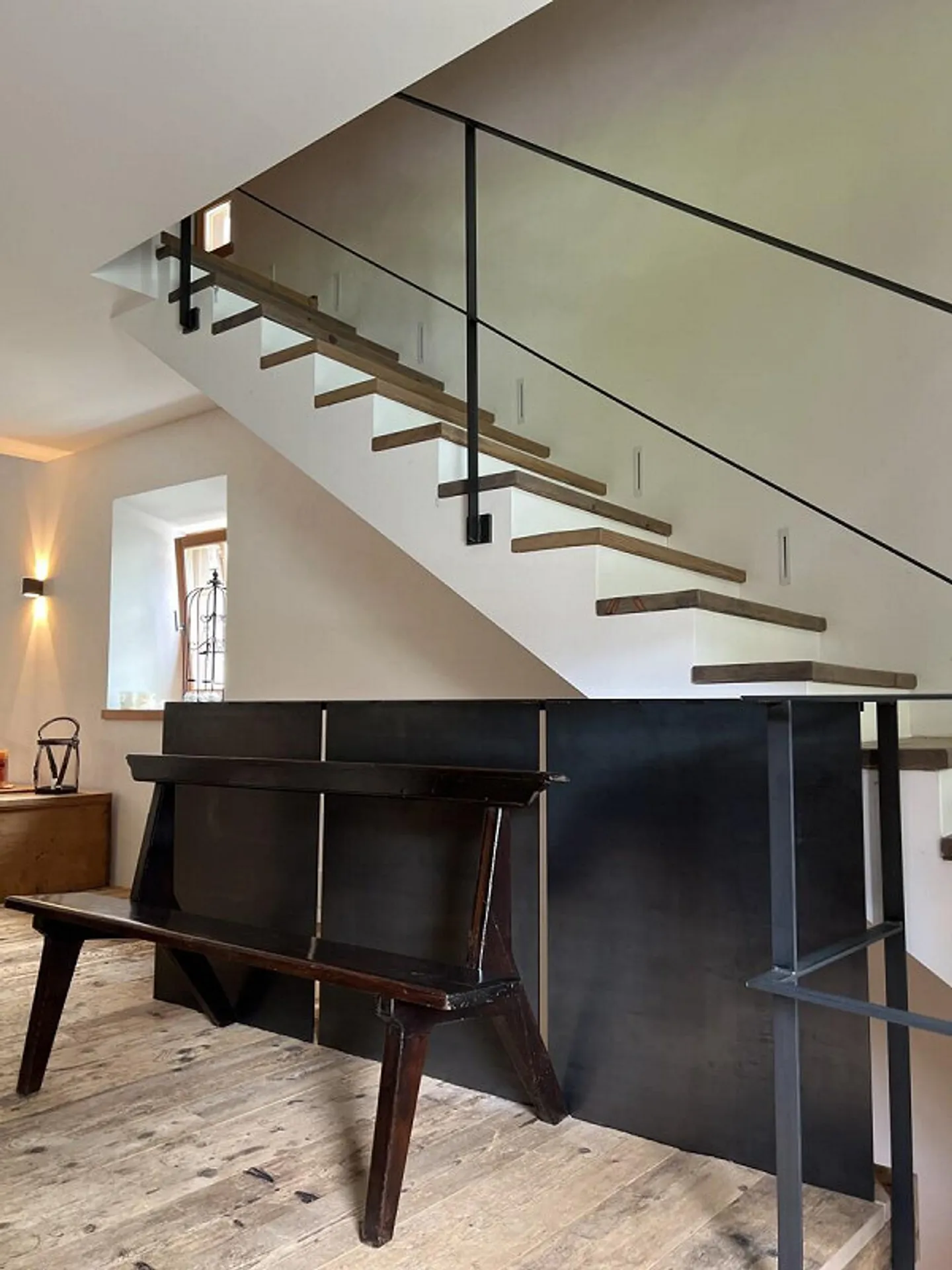 Historic Farmhouse Meets Modern Architecture - Photo 9 of 29