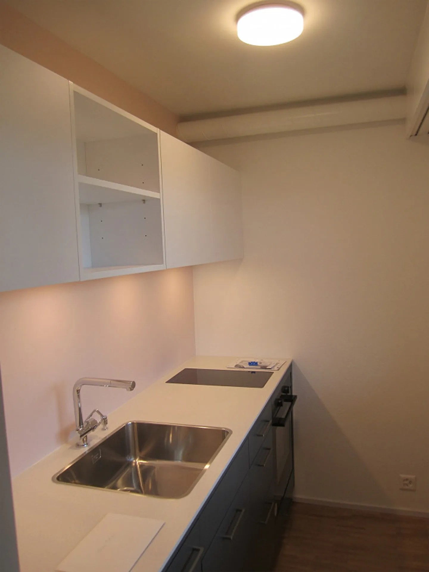 1 Room Apartment - Photo 3 of 5