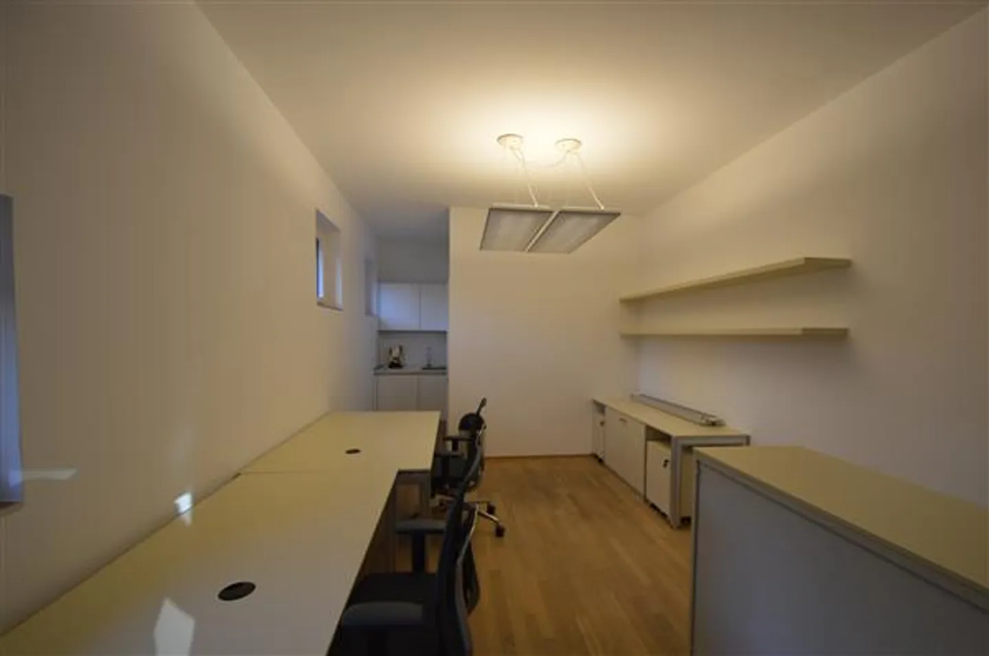 Lugano: Office 1 Room - Photo 3 of 3