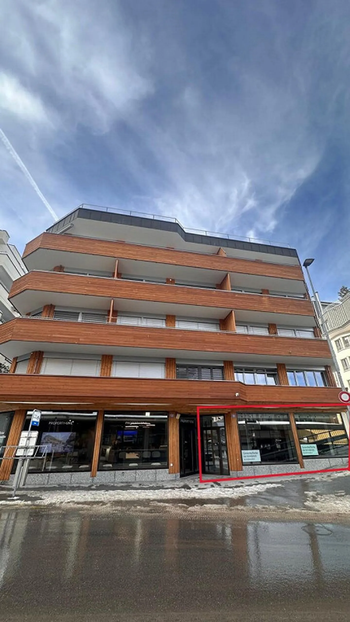 Spazio commerciale attraente nel centro di Arosa - Foto 1 di 6